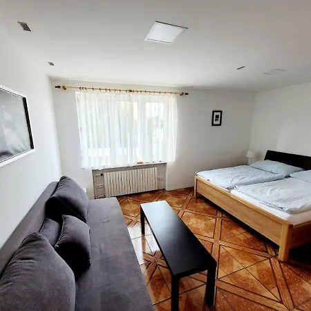 Wellness Aqua House Прага